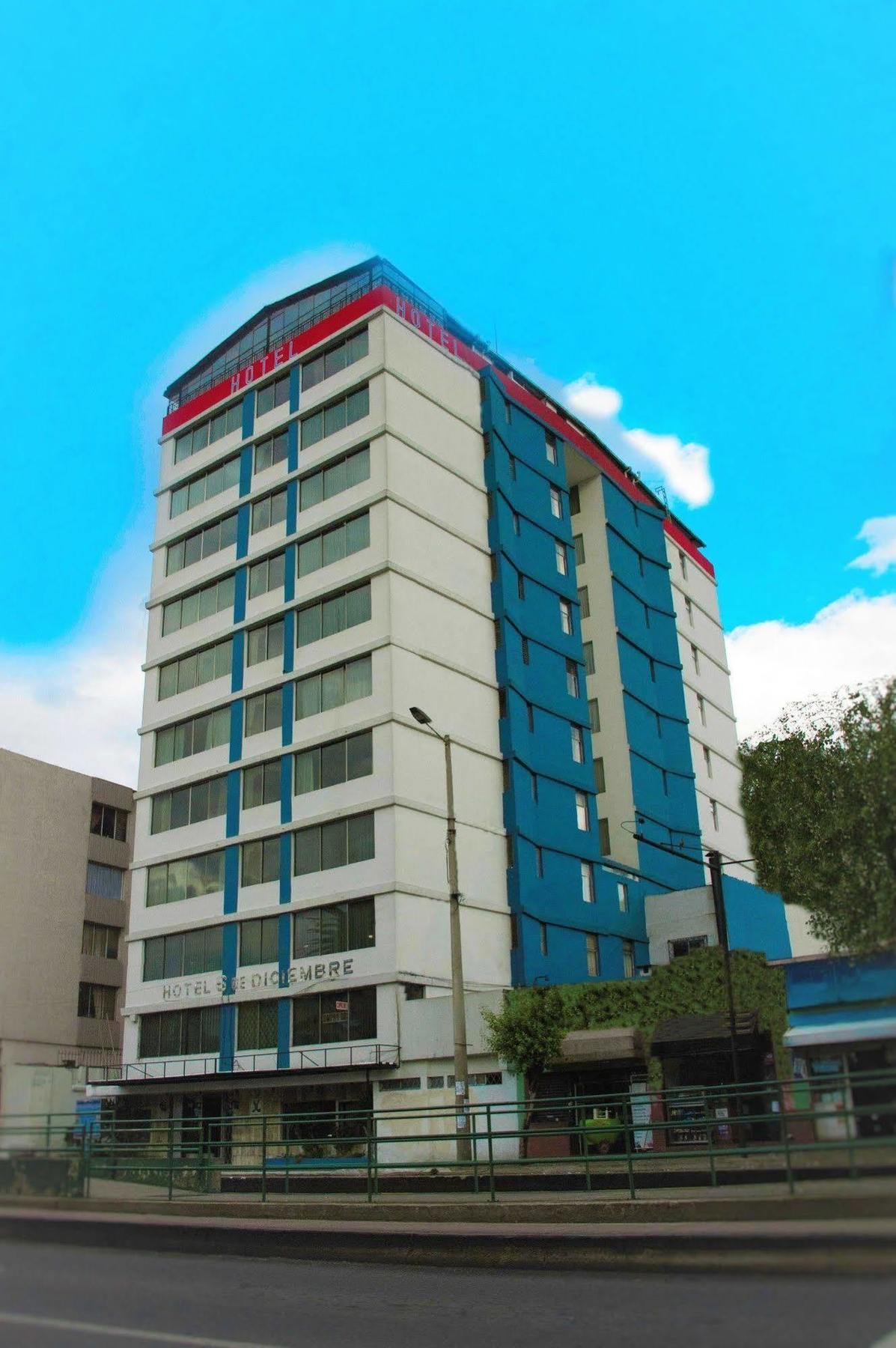 Hotel 6 De Diciembre Quito Kültér fotó